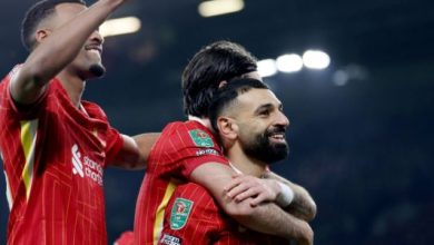 ليفربول يسحق توتنهام ويتأهل إلى نهائي كأس الرابطة الإنجليزية